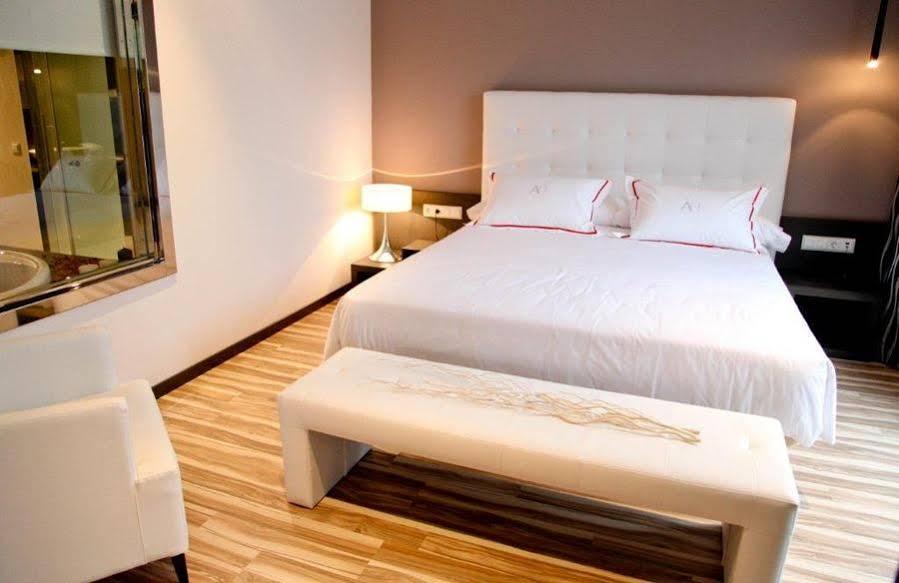 Eurostars Arenas De Pinto Hotell Exteriör bild