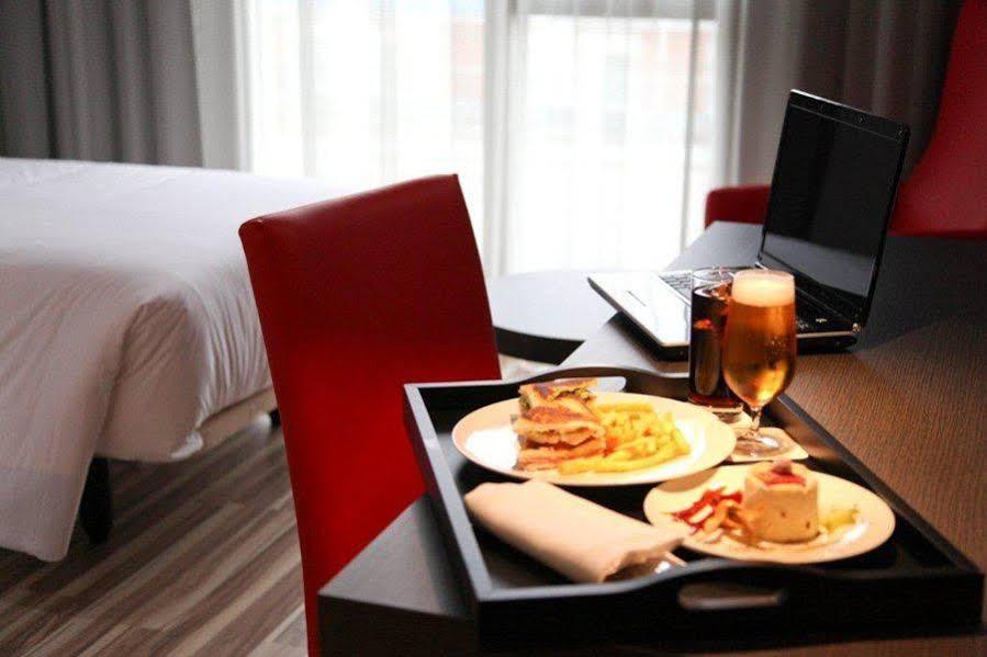 Eurostars Arenas De Pinto Hotell Exteriör bild