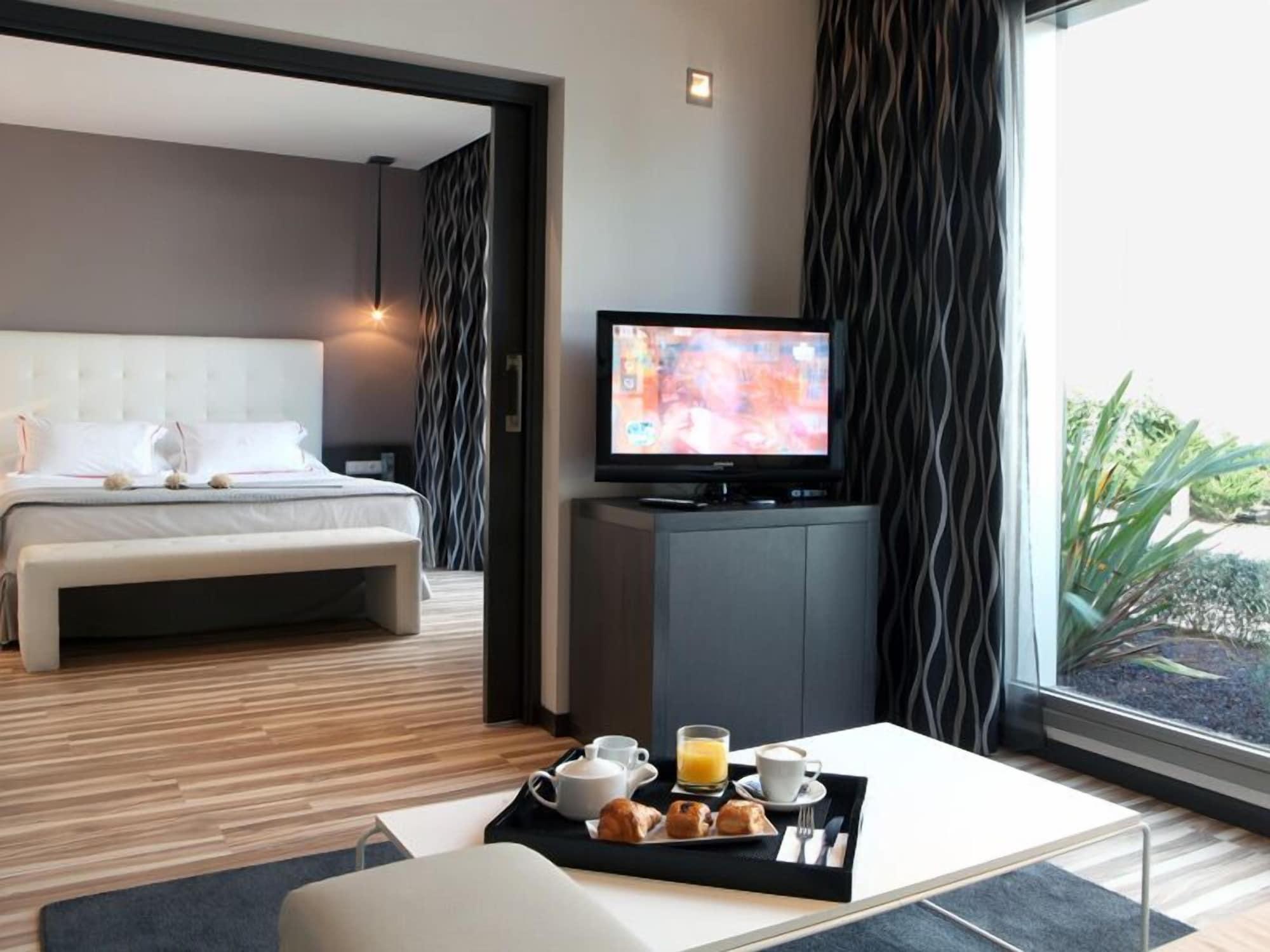 Eurostars Arenas De Pinto Hotell Exteriör bild